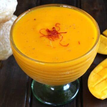 🥭 Kesar Aamras (Saffron Mango Pulp Dessert)